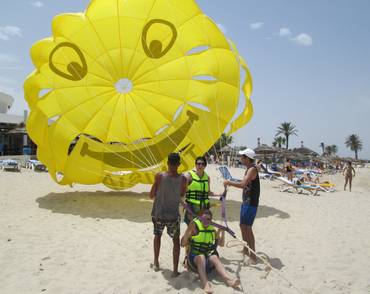 <Матч з баскетболу